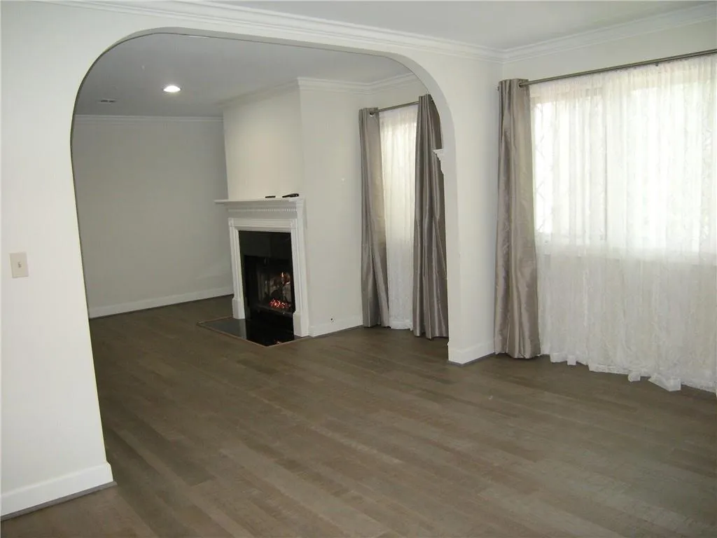 7155 Roswell Road Unit 33, Sandy Springs, Georgia 30328, 3 Bedrooms Bedrooms, ,3 BathroomsBathrooms,Residential,Sold,7155 Roswell Road Unit 33,6784040