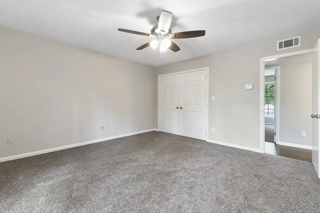 6700 Roswell Road Unit 3-b, Atlanta, Georgia 30328, 3 Bedrooms Bedrooms, ,2 BathroomsBathrooms,Residential,Sold,6700 Roswell Road Unit 3-b,6512437
