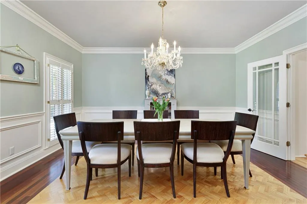7615 Brigham Drive, Sandy Springs, Georgia 30350, 5 Bedrooms Bedrooms, ,4 BathroomsBathrooms,Residential,Sold,7615 Brigham Drive,6717621