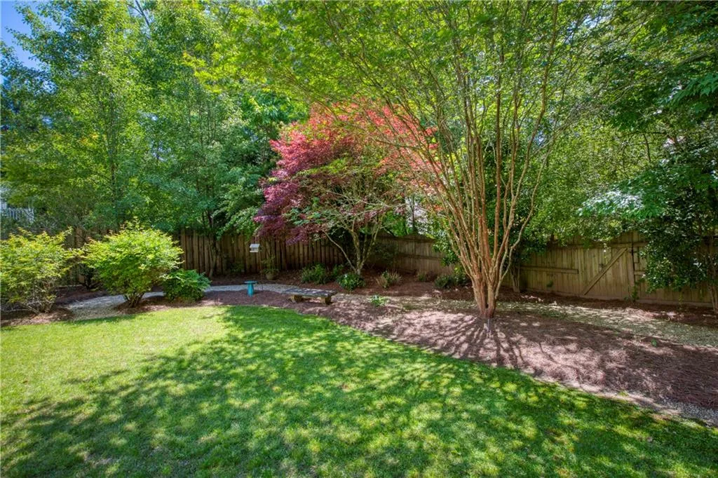 7615 Brigham Drive, Sandy Springs, Georgia 30350, 5 Bedrooms Bedrooms, ,4 BathroomsBathrooms,Residential,Sold,7615 Brigham Drive,6717621
