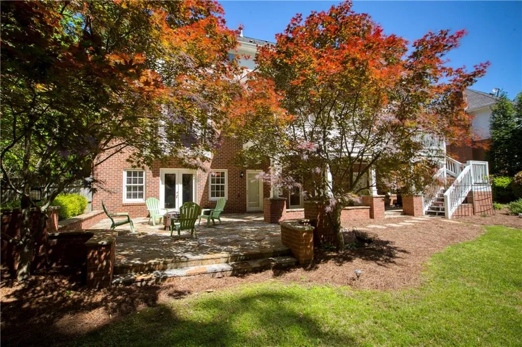 7615 Brigham Drive, Sandy Springs, Georgia 30350, 5 Bedrooms Bedrooms, ,4 BathroomsBathrooms,Residential,Sold,7615 Brigham Drive,6717621
