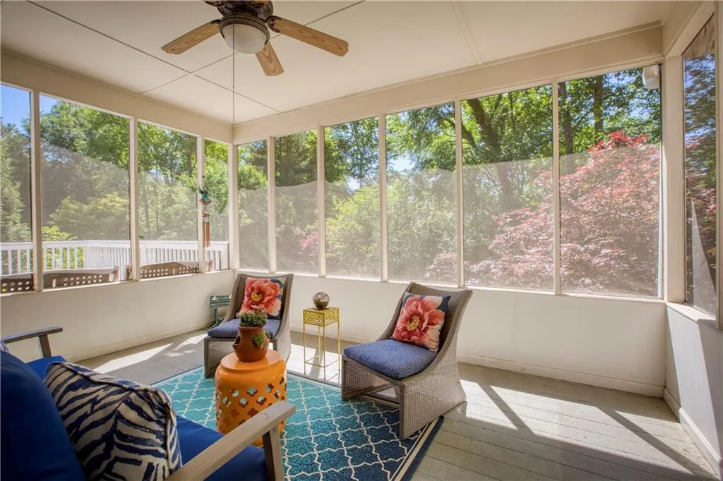 7615 Brigham Drive, Sandy Springs, Georgia 30350, 5 Bedrooms Bedrooms, ,4 BathroomsBathrooms,Residential,Sold,7615 Brigham Drive,6717621