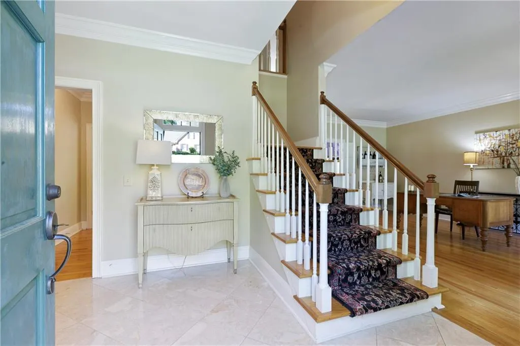 7615 Brigham Drive, Sandy Springs, Georgia 30350, 5 Bedrooms Bedrooms, ,4 BathroomsBathrooms,Residential,Sold,7615 Brigham Drive,6717621