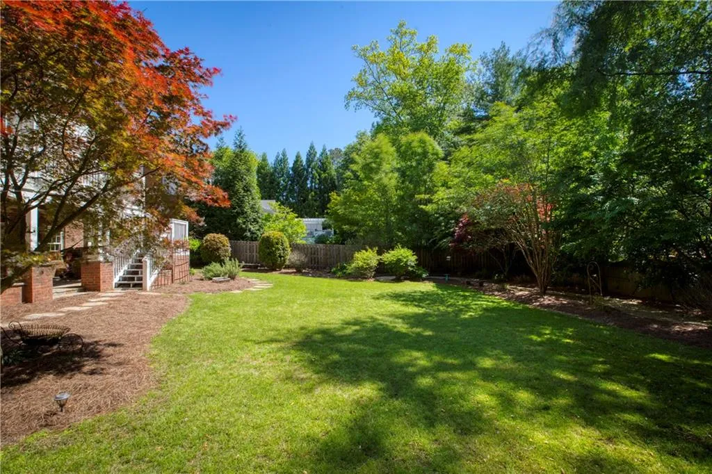 7615 Brigham Drive, Sandy Springs, Georgia 30350, 5 Bedrooms Bedrooms, ,4 BathroomsBathrooms,Residential,Sold,7615 Brigham Drive,6717621
