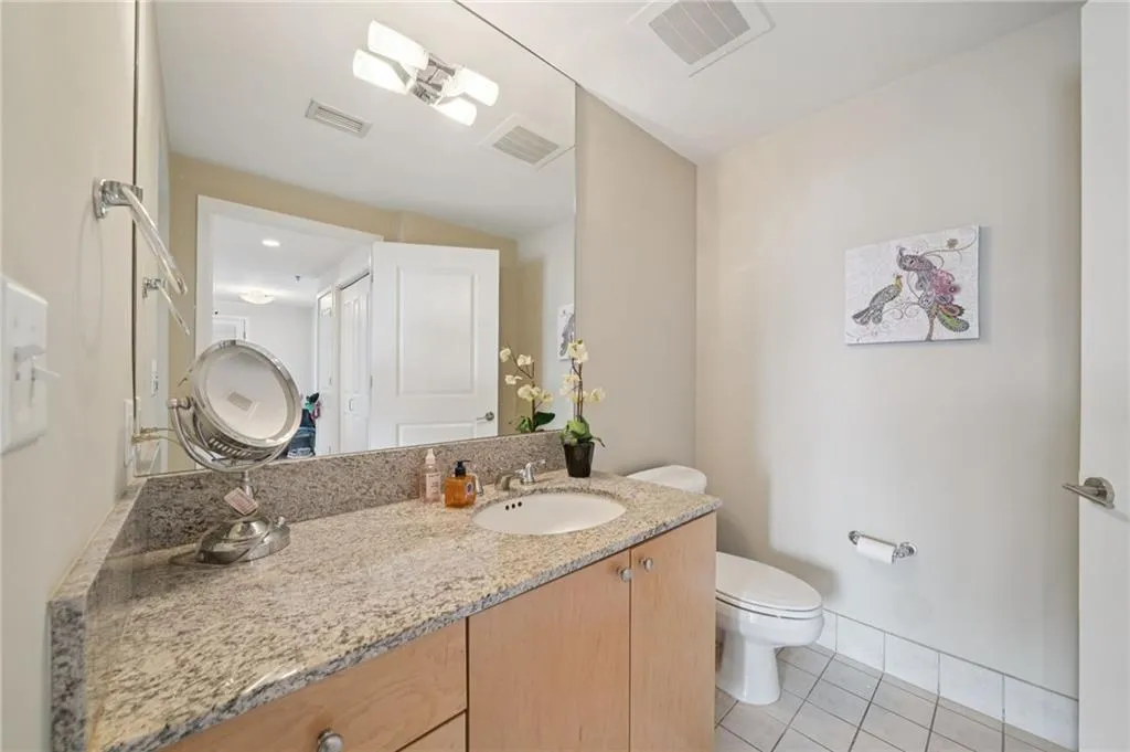 3338 Peachtree Road Ne Unit 3006, Atlanta, Georgia 30326, 2 Bedrooms Bedrooms, ,2 BathroomsBathrooms,Residential,For Sale,3338 Peachtree Road Ne Unit 3006,7634062