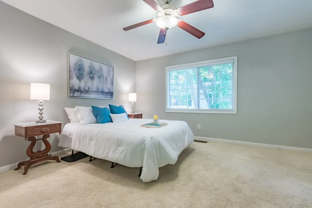 6940 Roswell Road Unit 22b, Sandy Springs, Georgia 30328, 1 Bedroom Bedrooms, ,1 BathroomBathrooms,Residential,Sold,6940 Roswell Road Unit 22b,6587587