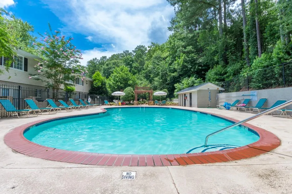 6940 Roswell Road Unit 22b, Sandy Springs, Georgia 30328, 1 Bedroom Bedrooms, ,1 BathroomBathrooms,Residential,Sold,6940 Roswell Road Unit 22b,6587587