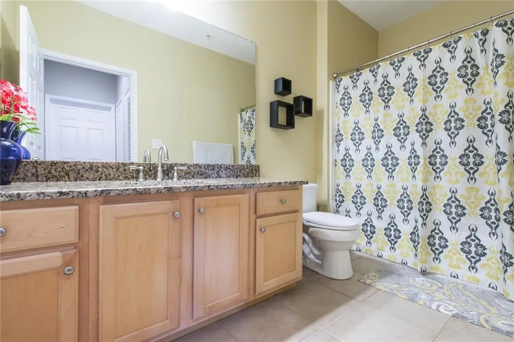 5641 Roswell Road Unit 302, Atlanta, Georgia 30342, 2 Bedrooms Bedrooms, ,2 BathroomsBathrooms,Residential,Sold,5641 Roswell Road Unit 302,6082247