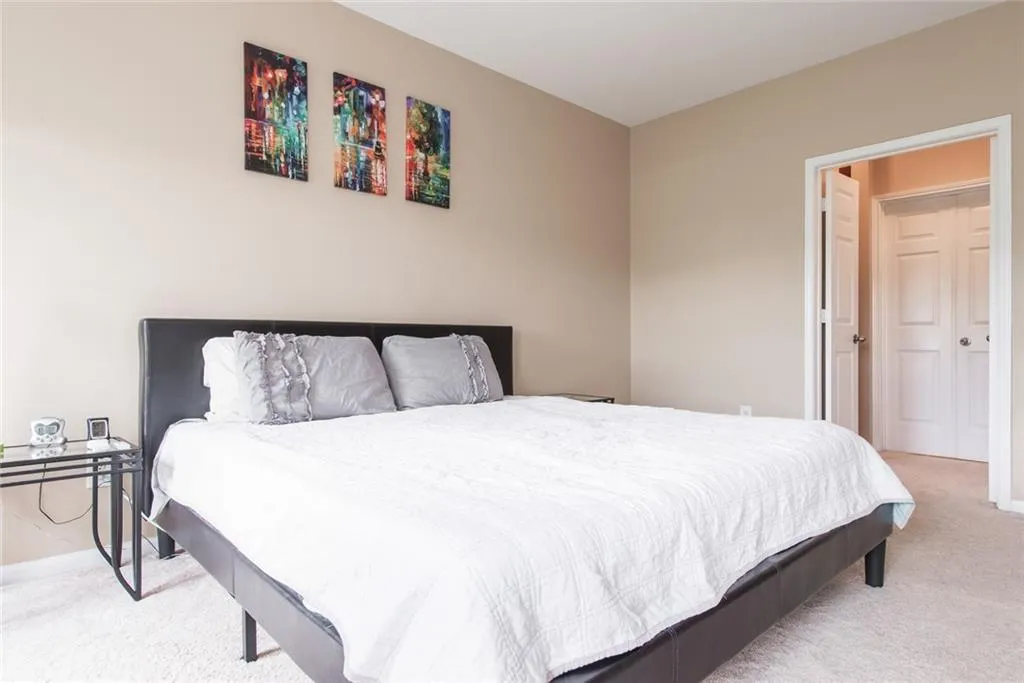 5641 Roswell Road Unit 302, Atlanta, Georgia 30342, 2 Bedrooms Bedrooms, ,2 BathroomsBathrooms,Residential,Sold,5641 Roswell Road Unit 302,6082247