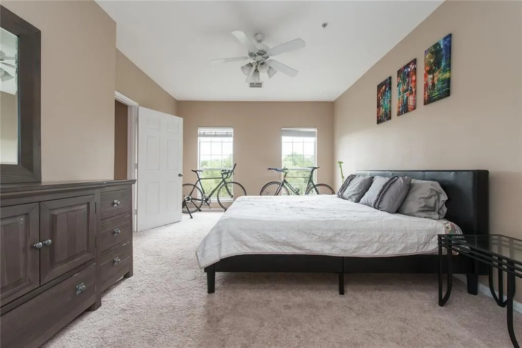 5641 Roswell Road Unit 302, Atlanta, Georgia 30342, 2 Bedrooms Bedrooms, ,2 BathroomsBathrooms,Residential,Sold,5641 Roswell Road Unit 302,6082247