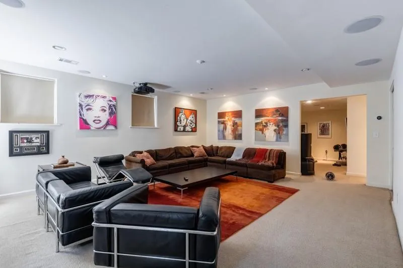 5830 Long Grove Drive, Atlanta, Georgia 30328, 5 Bedrooms Bedrooms, ,4 BathroomsBathrooms,Residential,Sold,5830 Long Grove Drive,6707324