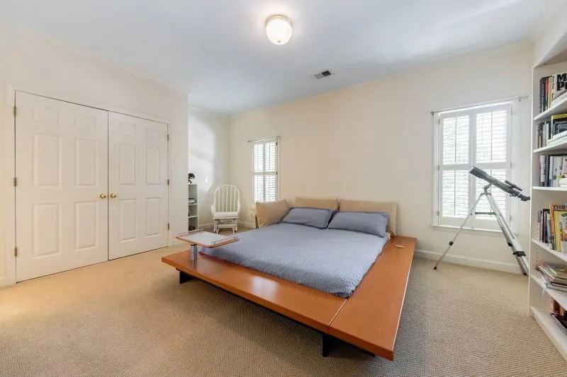 5830 Long Grove Drive, Atlanta, Georgia 30328, 5 Bedrooms Bedrooms, ,4 BathroomsBathrooms,Residential,Sold,5830 Long Grove Drive,6707324