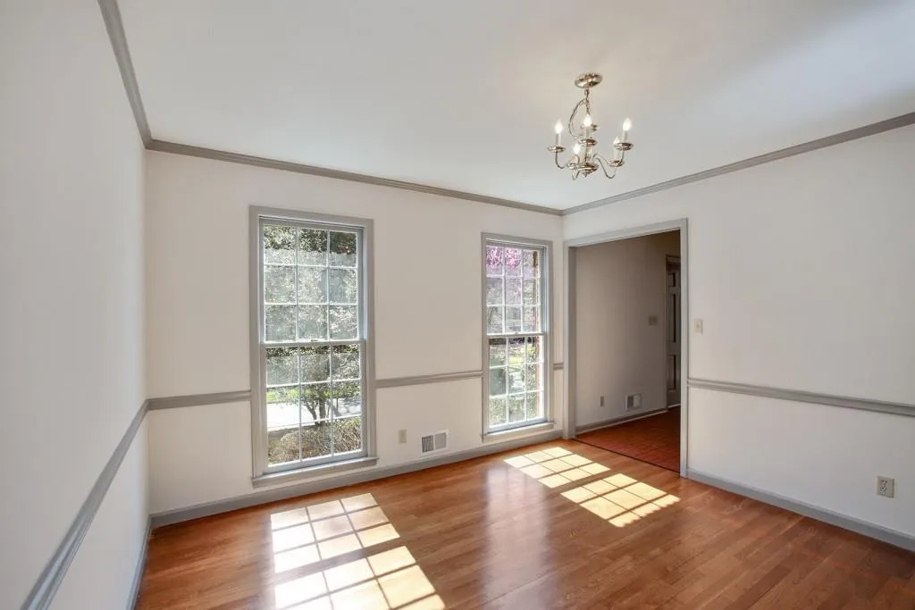 7160 Twin Branch Road, Sandy Springs, Georgia 30328, 4 Bedrooms Bedrooms, ,3 BathroomsBathrooms,Residential,Sold,7160 Twin Branch Road,5976788