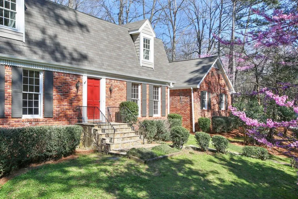 7160 Twin Branch Road, Sandy Springs, Georgia 30328, 4 Bedrooms Bedrooms, ,3 BathroomsBathrooms,Residential,Sold,7160 Twin Branch Road,5976788