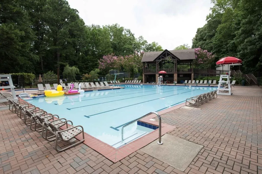 7160 Twin Branch Road, Sandy Springs, Georgia 30328, 4 Bedrooms Bedrooms, ,3 BathroomsBathrooms,Residential,Sold,7160 Twin Branch Road,5976788