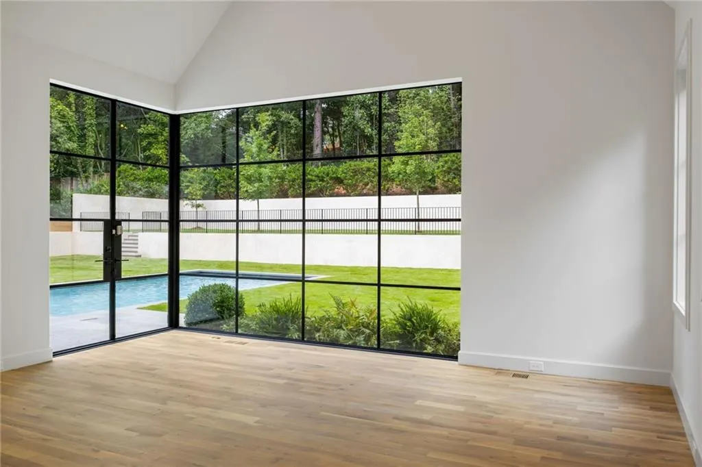 499 Broadland Road, Atlanta, Georgia 30342, 5 Bedrooms Bedrooms, ,6 BathroomsBathrooms,Residential,For Sale,499 Broadland Road,7624046