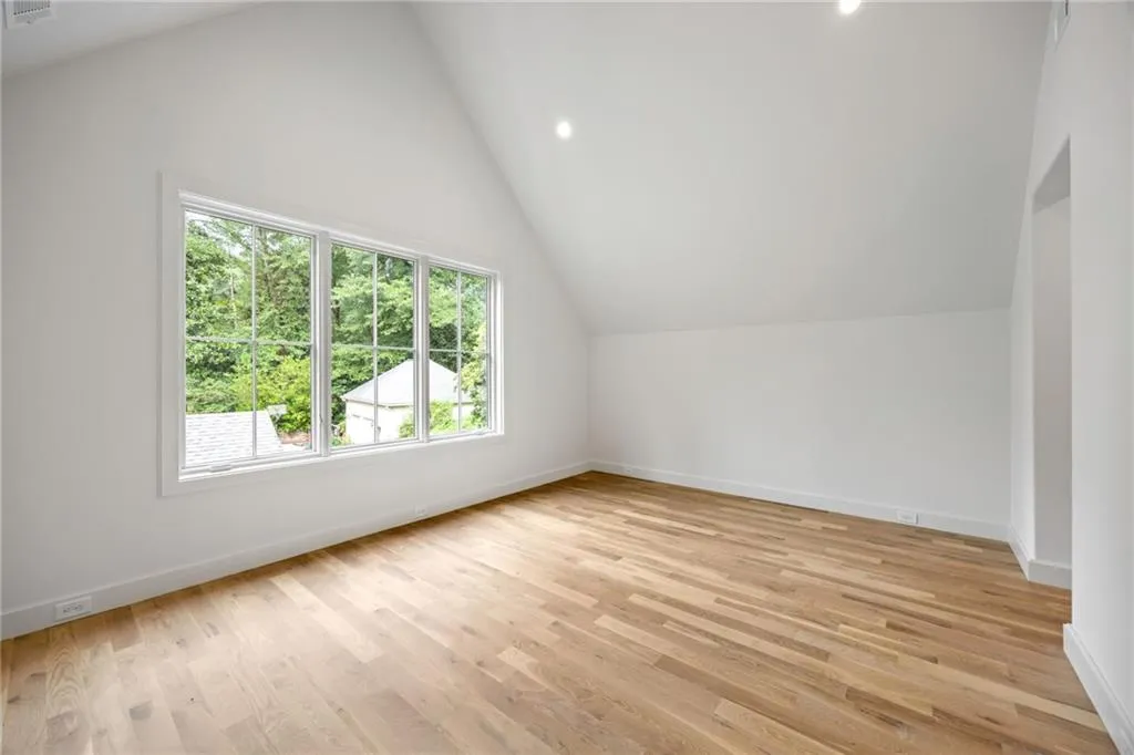 499 Broadland Road, Atlanta, Georgia 30342, 5 Bedrooms Bedrooms, ,6 BathroomsBathrooms,Residential,For Sale,499 Broadland Road,7624046