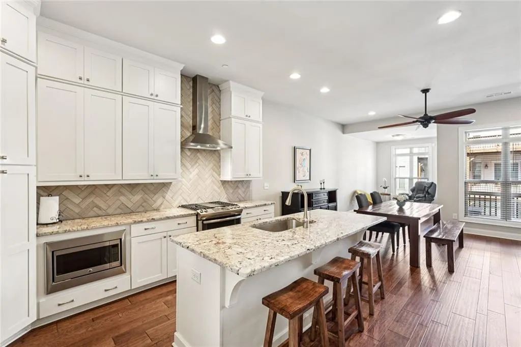 Spacious kitchen and dining areas