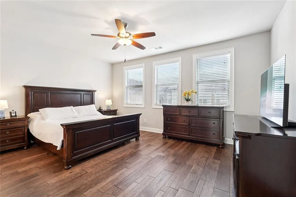 Primary bedroom