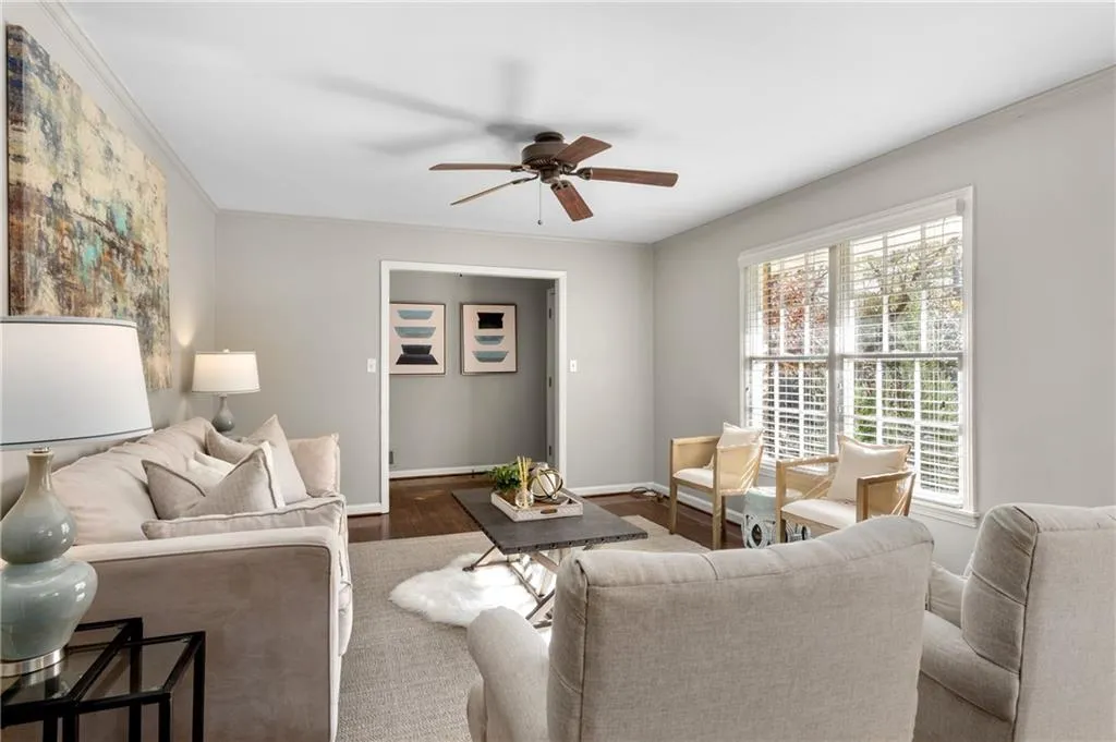 710 E Powderhorn Road, Sandy Springs, Georgia 30342, 3 Bedrooms Bedrooms, ,2 BathroomsBathrooms,Residential,Sold,710 E Powderhorn Road,6814838