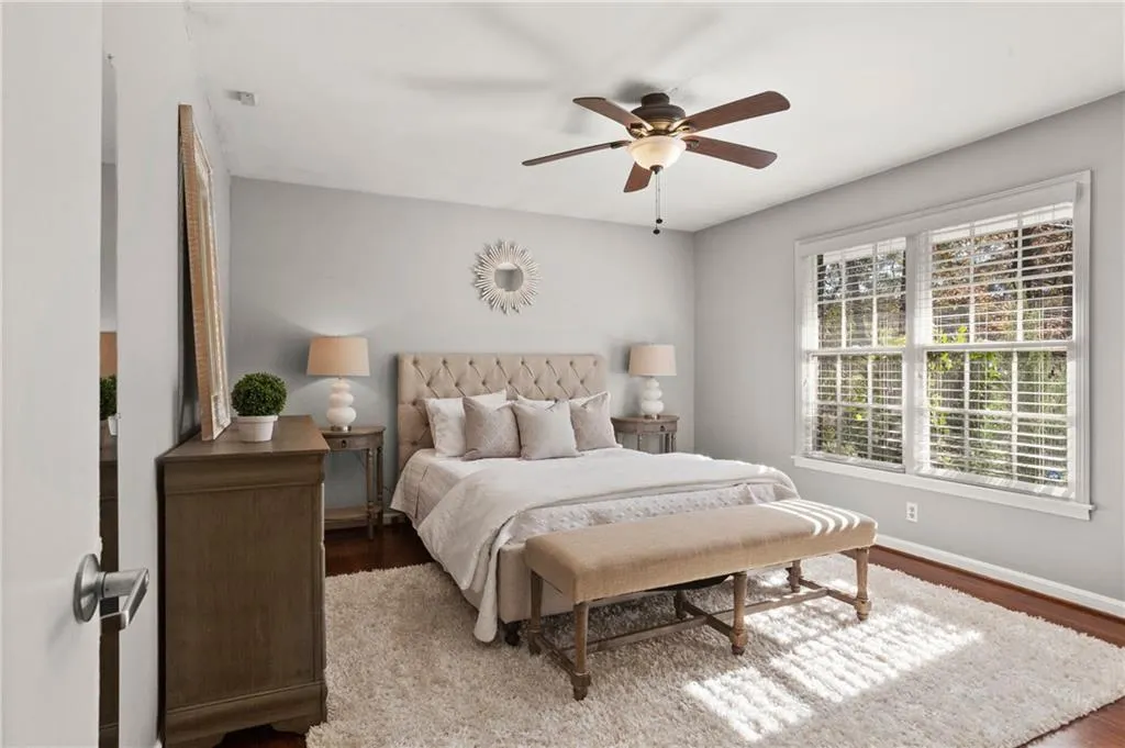 710 E Powderhorn Road, Sandy Springs, Georgia 30342, 3 Bedrooms Bedrooms, ,2 BathroomsBathrooms,Residential,Sold,710 E Powderhorn Road,6814838