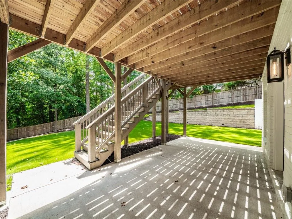 3191 Caldwell Road Ne, Brookhaven, Georgia 30319, 5 Bedrooms Bedrooms, ,4 BathroomsBathrooms,Residential,For Sale,3191 Caldwell Road Ne,7622703