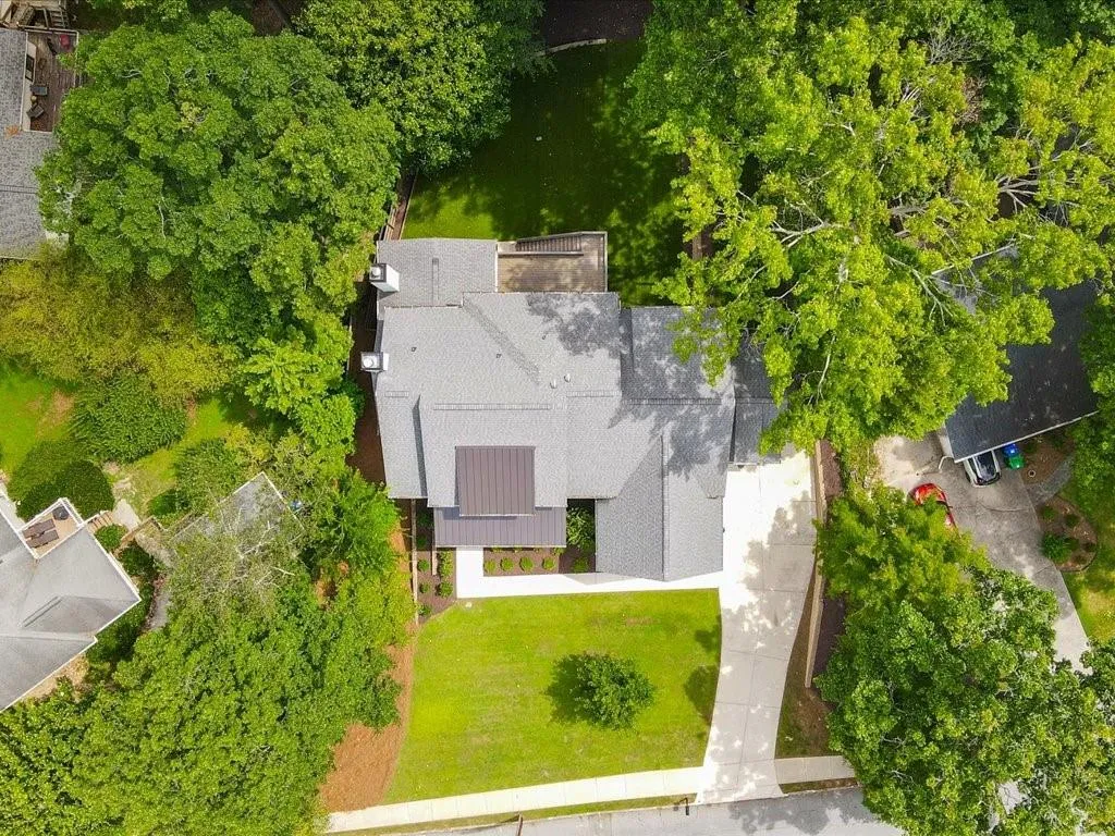 3191 Caldwell Road Ne, Brookhaven, Georgia 30319, 5 Bedrooms Bedrooms, ,4 BathroomsBathrooms,Residential,For Sale,3191 Caldwell Road Ne,7622703