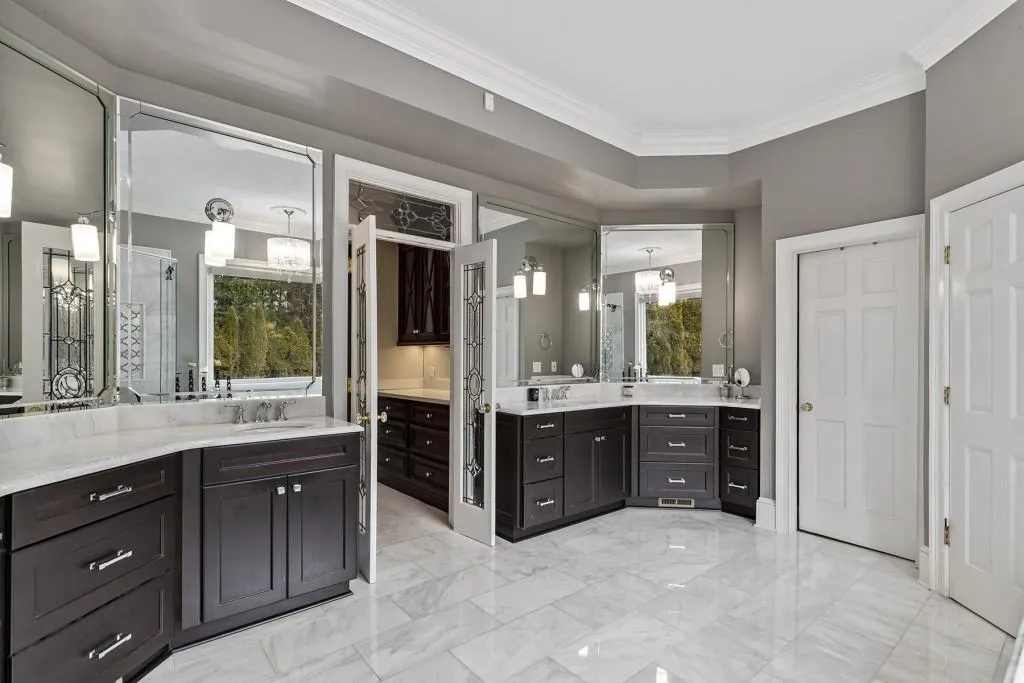 760 Riley Place Nw, Atlanta, Georgia 30327, 5 Bedrooms Bedrooms, ,6 BathroomsBathrooms,Residential,Sold,760 Riley Place Nw,6842553