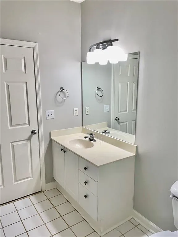 5559 Glenridge Drive Unit 1110, Sandy Springs, Georgia 30342, 2 Bedrooms Bedrooms, ,2 BathroomsBathrooms,Residential,Sold,5559 Glenridge Drive Unit 1110,6837160