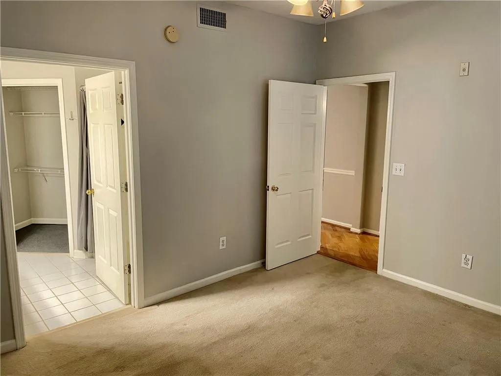 5559 Glenridge Drive Unit 1110, Sandy Springs, Georgia 30342, 2 Bedrooms Bedrooms, ,2 BathroomsBathrooms,Residential,Sold,5559 Glenridge Drive Unit 1110,6837160