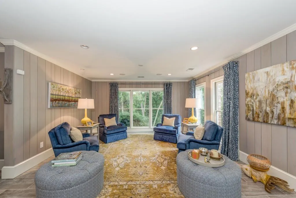 5845 De Claire Court, Sandy Springs, Georgia 30328, 4 Bedrooms Bedrooms, ,4 BathroomsBathrooms,Residential,Sold,5845 De Claire Court,5724078