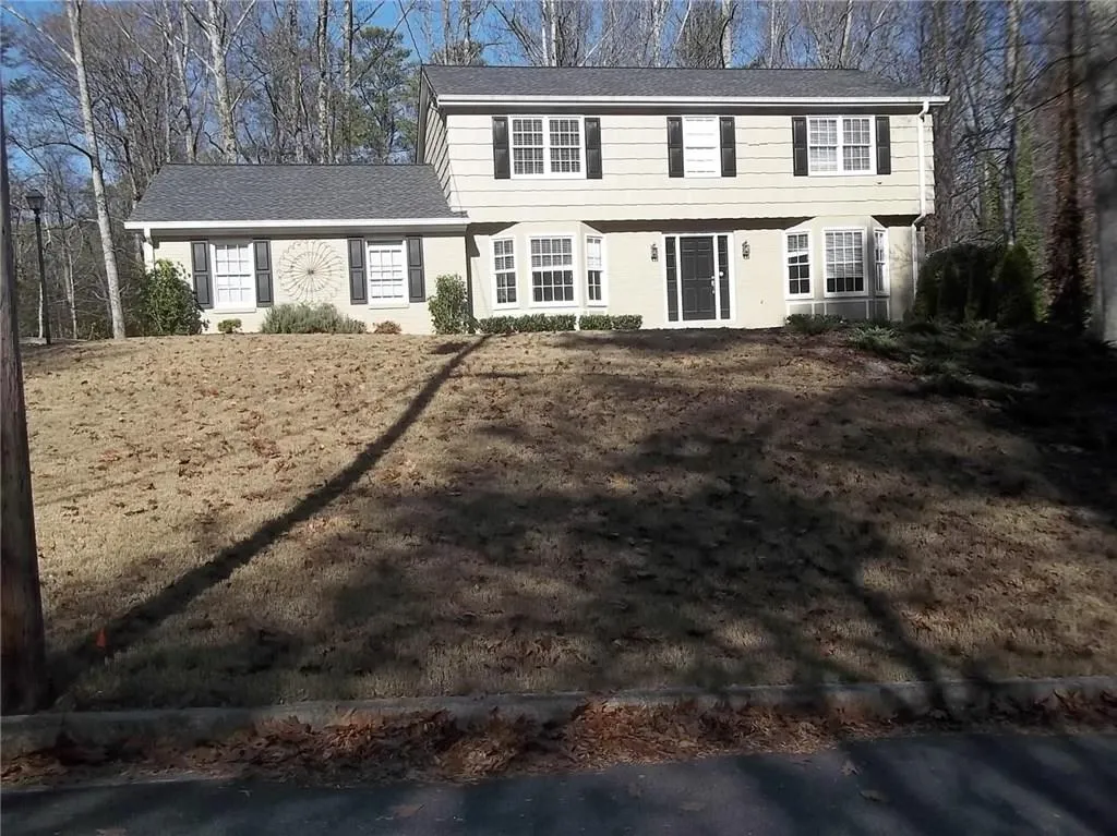6750 River Springs Lane, Sandy Springs, Georgia 30328, 4 Bedrooms Bedrooms, ,2 BathroomsBathrooms,Residential,Sold,6750 River Springs Lane,5787675
