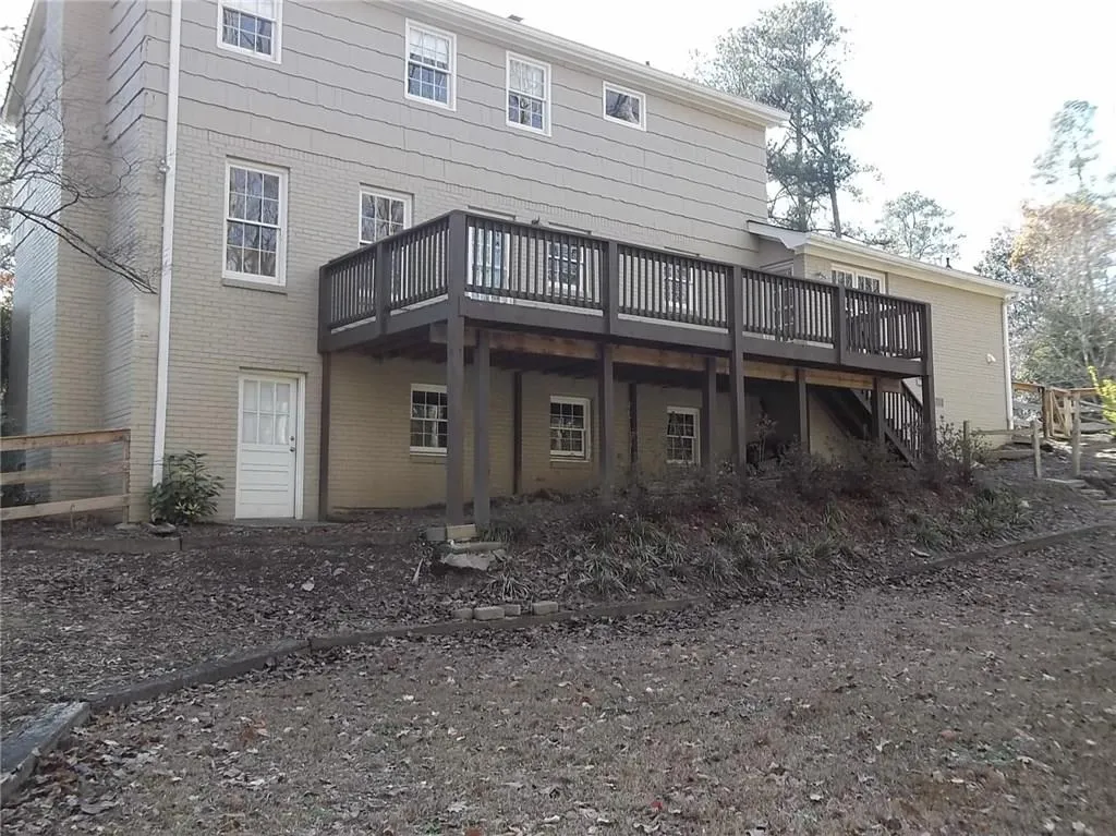 6750 River Springs Lane, Sandy Springs, Georgia 30328, 4 Bedrooms Bedrooms, ,2 BathroomsBathrooms,Residential,Sold,6750 River Springs Lane,5787675