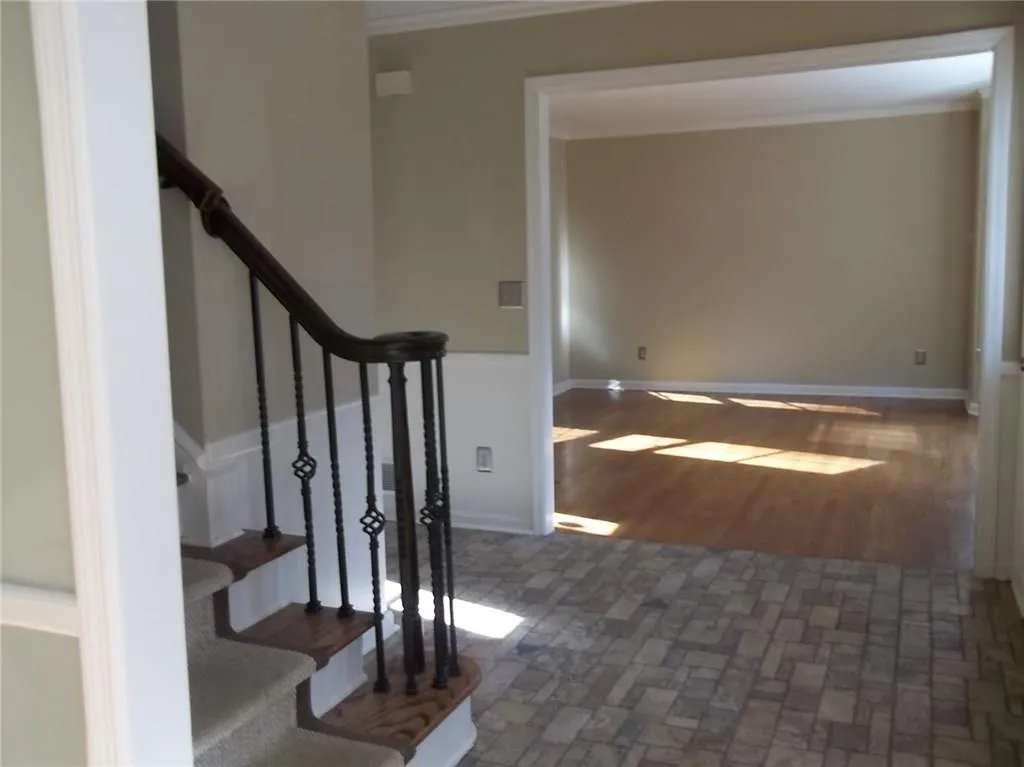 6750 River Springs Lane, Sandy Springs, Georgia 30328, 4 Bedrooms Bedrooms, ,2 BathroomsBathrooms,Residential,Sold,6750 River Springs Lane,5787675