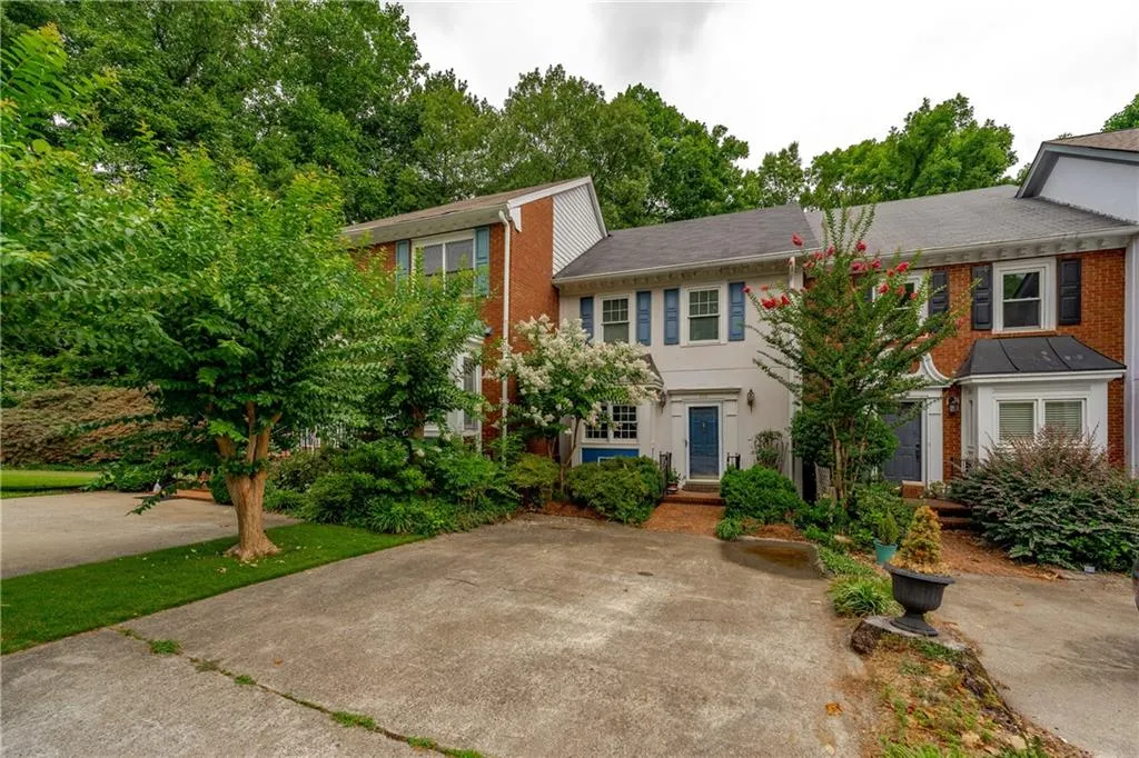 110 Brantley Road, Sandy Springs, Georgia 30350, 3 Bedrooms Bedrooms, ,3 BathroomsBathrooms,Residential,Sold,110 Brantley Road,7070268