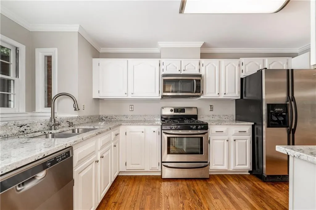 110 Brantley Road, Sandy Springs, Georgia 30350, 3 Bedrooms Bedrooms, ,3 BathroomsBathrooms,Residential,Sold,110 Brantley Road,7070268