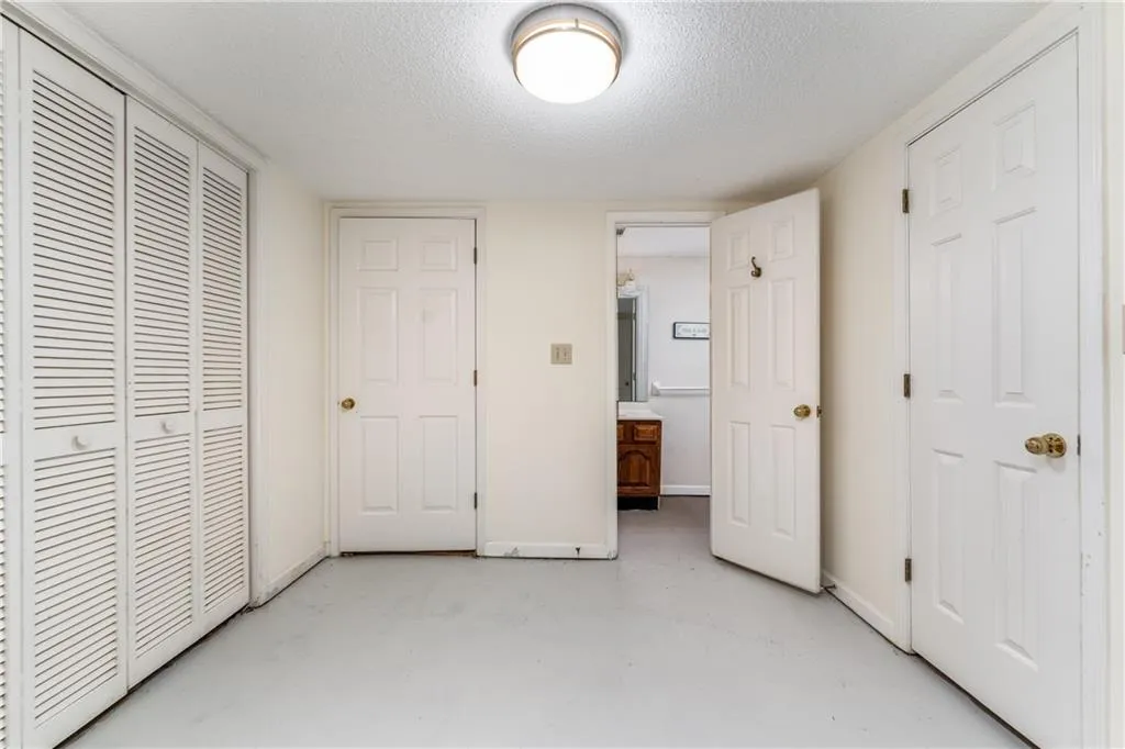 110 Brantley Road, Sandy Springs, Georgia 30350, 3 Bedrooms Bedrooms, ,3 BathroomsBathrooms,Residential,Sold,110 Brantley Road,7070268