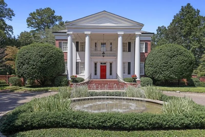 Built as a replica of Melrose in Natchez Mississippi