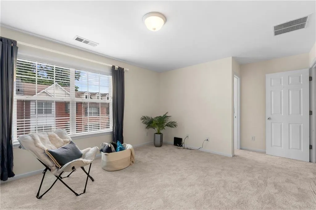 2nd bedroom with huge walk-in closet