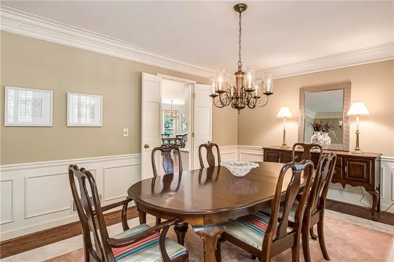 325 Spindle Court, Sandy Springs, Georgia 30350, 4 Bedrooms Bedrooms, ,3 BathroomsBathrooms,Residential,Sold,325 Spindle Court,6632410