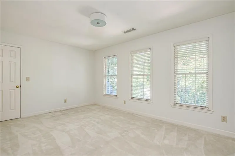 325 Spindle Court, Sandy Springs, Georgia 30350, 4 Bedrooms Bedrooms, ,3 BathroomsBathrooms,Residential,Sold,325 Spindle Court,6632410