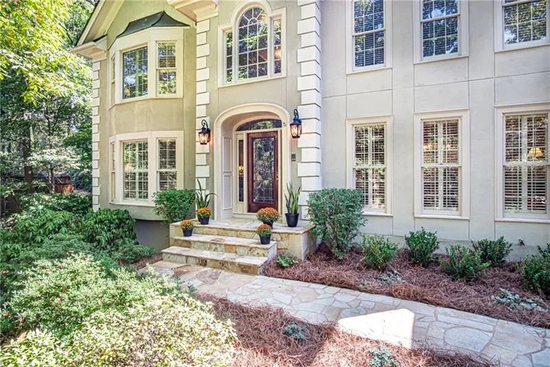 325 Spindle Court, Sandy Springs, Georgia 30350, 4 Bedrooms Bedrooms, ,3 BathroomsBathrooms,Residential,Sold,325 Spindle Court,6632410