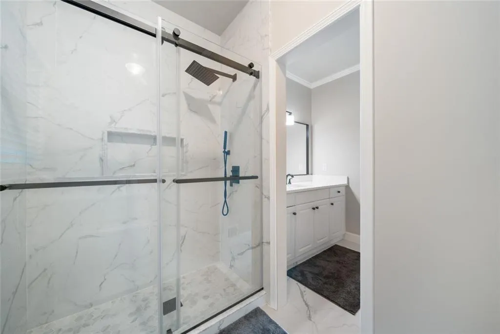 2960 Coles Way, Sandy Springs, Georgia 30350, 8 Bedrooms Bedrooms, ,5 BathroomsBathrooms,Residential,For Sale,2960 Coles Way,7680304