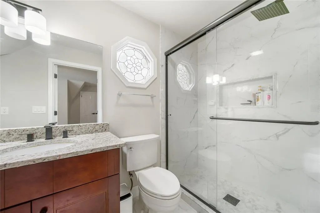 2960 Coles Way, Sandy Springs, Georgia 30350, 8 Bedrooms Bedrooms, ,5 BathroomsBathrooms,Residential,For Sale,2960 Coles Way,7680304