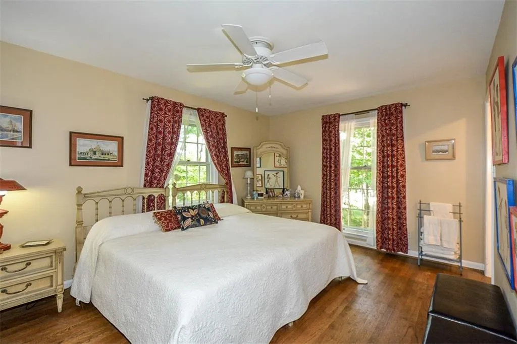 6680 Williamson Drive, Sandy Springs, Georgia 30328, 6 Bedrooms Bedrooms, ,4 BathroomsBathrooms,Residential,Sold,6680 Williamson Drive,6556763
