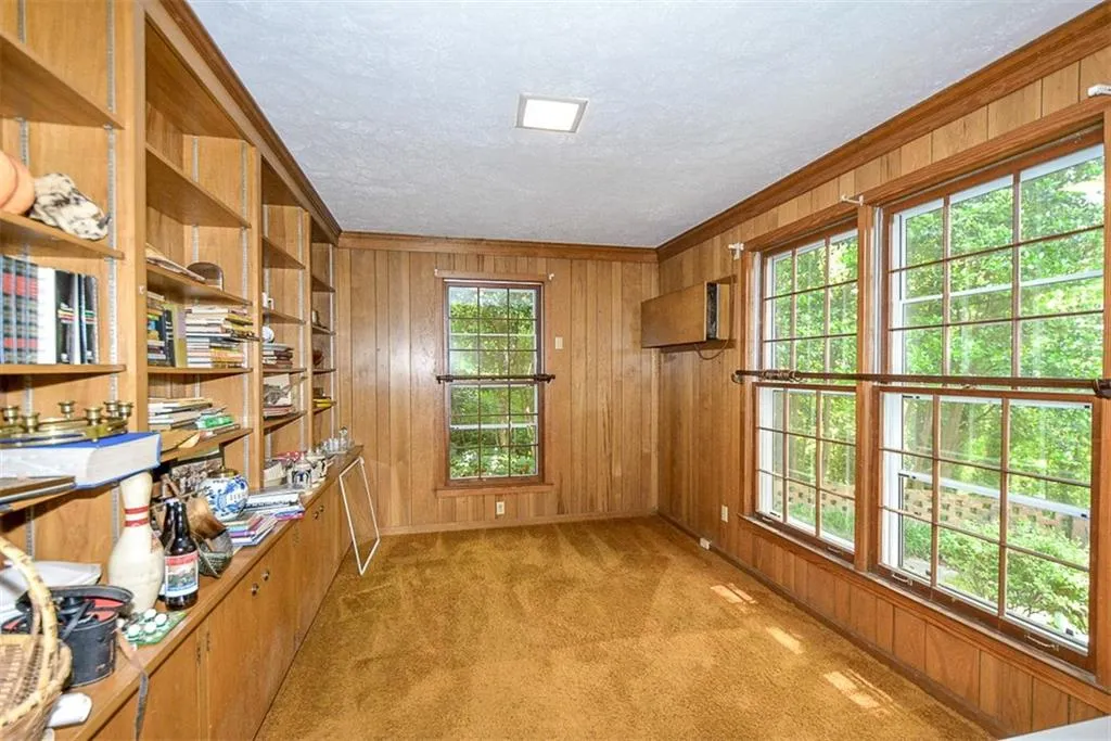 6680 Williamson Drive, Sandy Springs, Georgia 30328, 6 Bedrooms Bedrooms, ,4 BathroomsBathrooms,Residential,Sold,6680 Williamson Drive,6556763