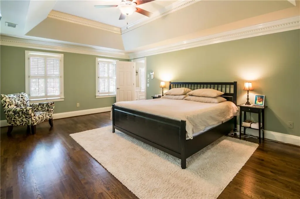 7450 Hunters Woods Drive, Sandy Springs, Georgia 30350, 6 Bedrooms Bedrooms, ,5 BathroomsBathrooms,Residential,Sold,7450 Hunters Woods Drive,5706206