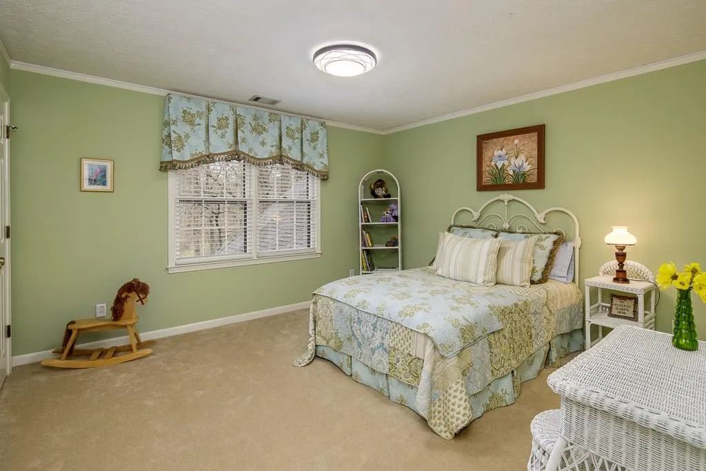 7685 Brigham Drive, Sandy Springs, Georgia 30350, 5 Bedrooms Bedrooms, ,4 BathroomsBathrooms,Residential,Sold,7685 Brigham Drive,6516048