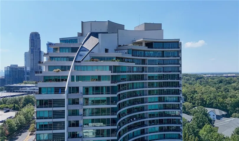 700 Park Regency Place Ne Unit 1907, Atlanta, Georgia 30326