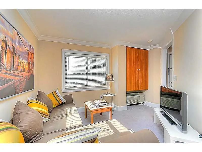 795 Hammond Drive Unit 1009, Sandy Springs, Georgia 30328, 1 Bedroom Bedrooms, ,1 BathroomBathrooms,Residential,Sold,795 Hammond Drive Unit 1009,5826577